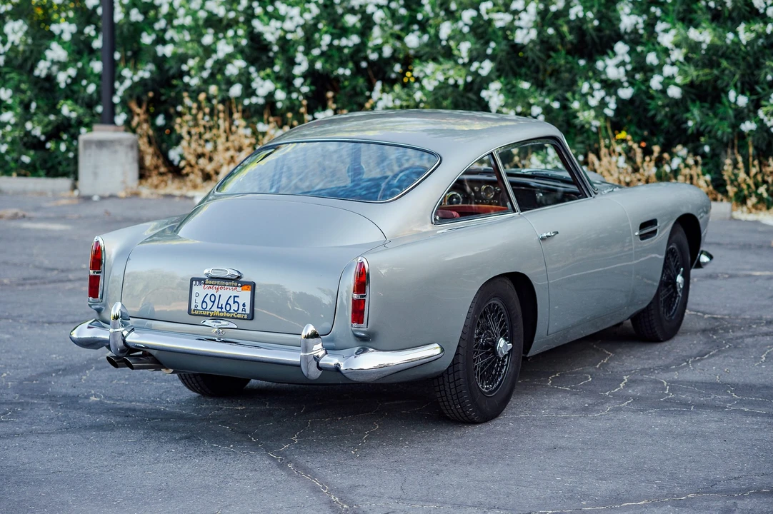 1960 Aston Martin DB4 - Image 9 of 31