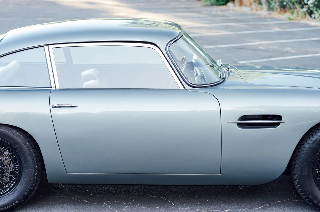1960 Aston Martin DB4 - Image 16 of 31