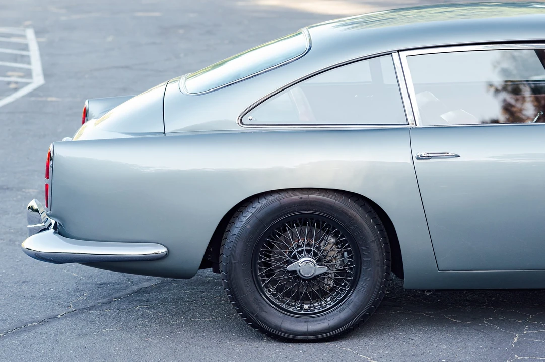 1960 Aston Martin DB4 - Image 17 of 31