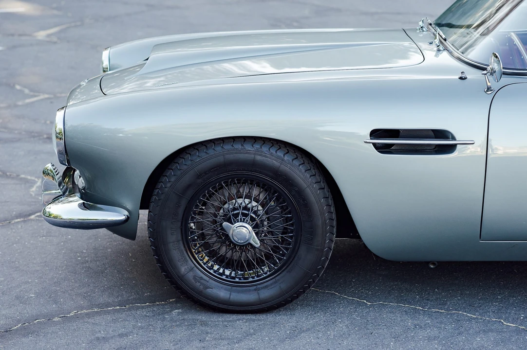 1960 Aston Martin DB4 - Image 18 of 31