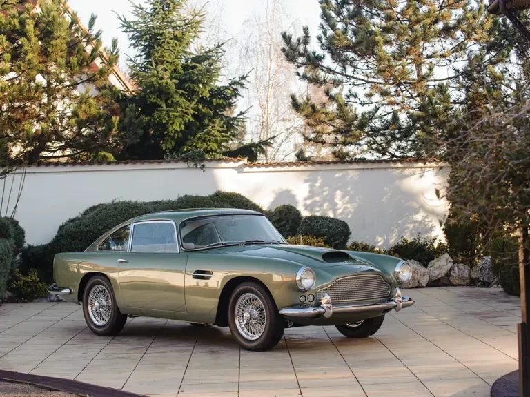 1960 Aston Martin DB4 - Image 2 of 22