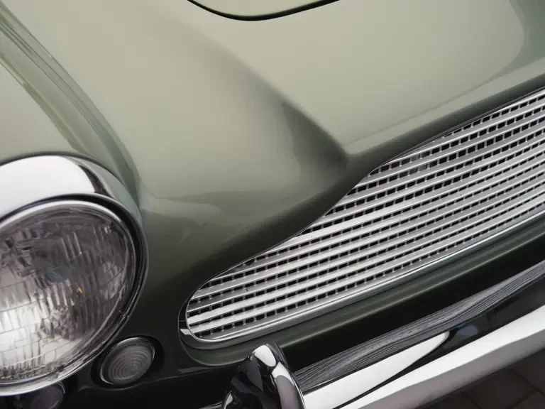 1960 Aston Martin DB4 - Image 9 of 22