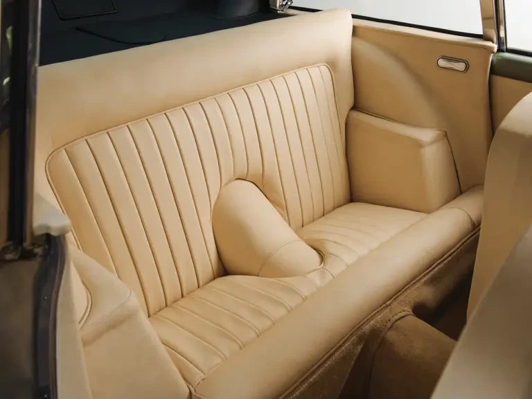 1960 Aston Martin DB4 - Image 21 of 22