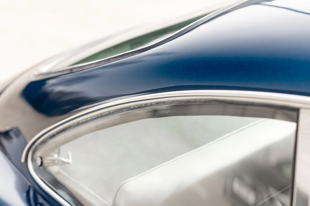 1960 Aston Martin DB4 - Image 30 of 31