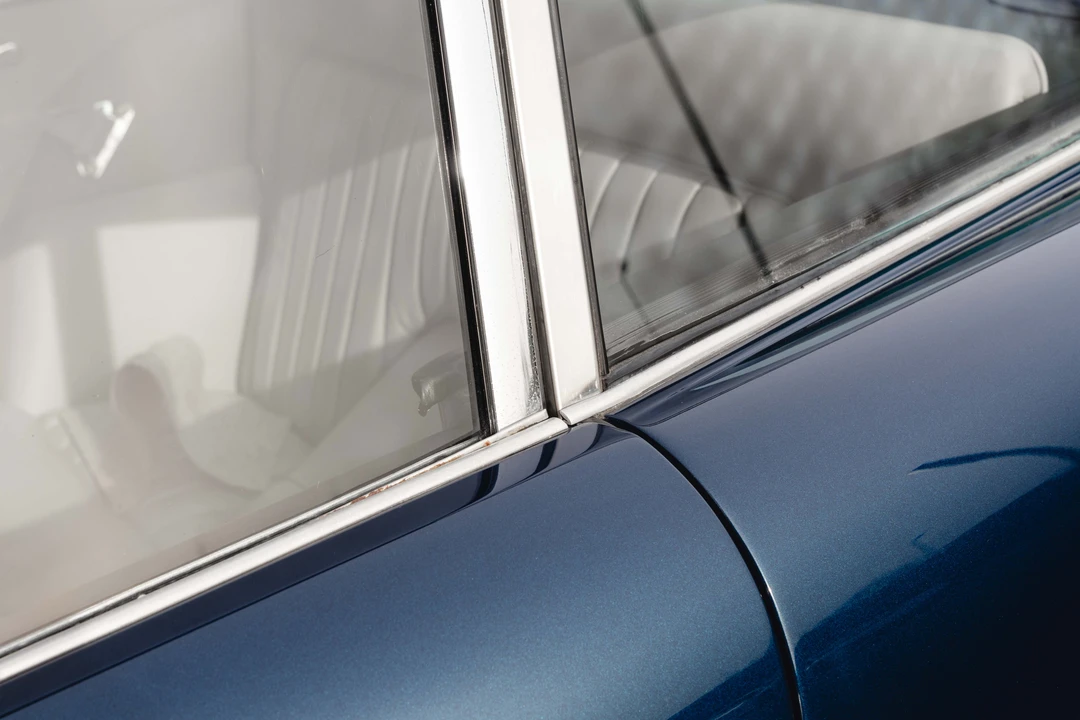 1960 Aston Martin DB4 - Image 16 of 31