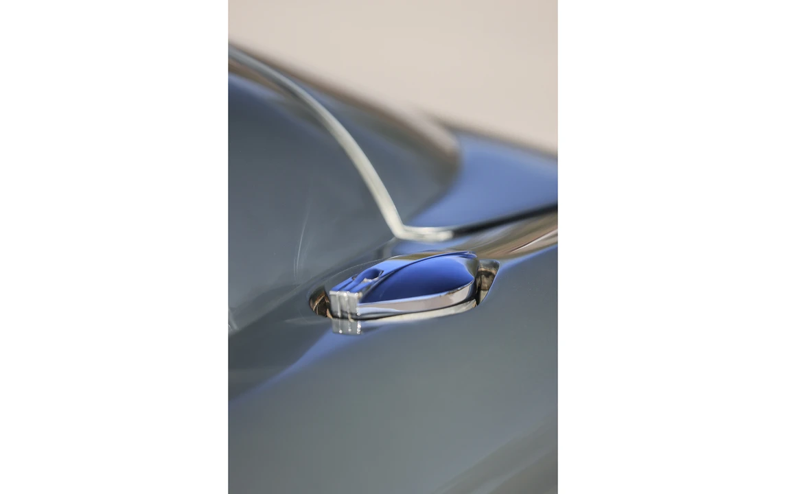 1960 Aston Martin DB4 GT - Image 21 of 23