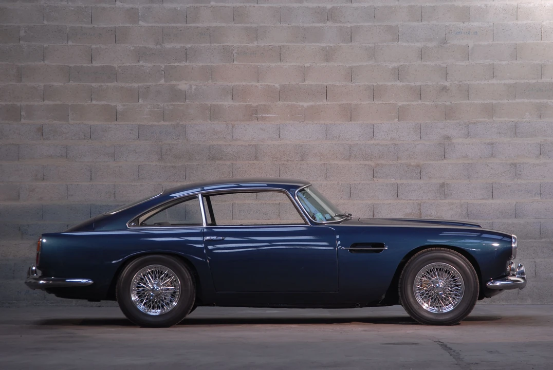 1960 Aston Martin DB4 - Image 7 of 8