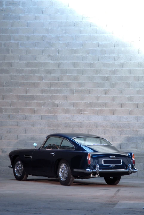 1960 Aston Martin DB4 - Image 2 of 8