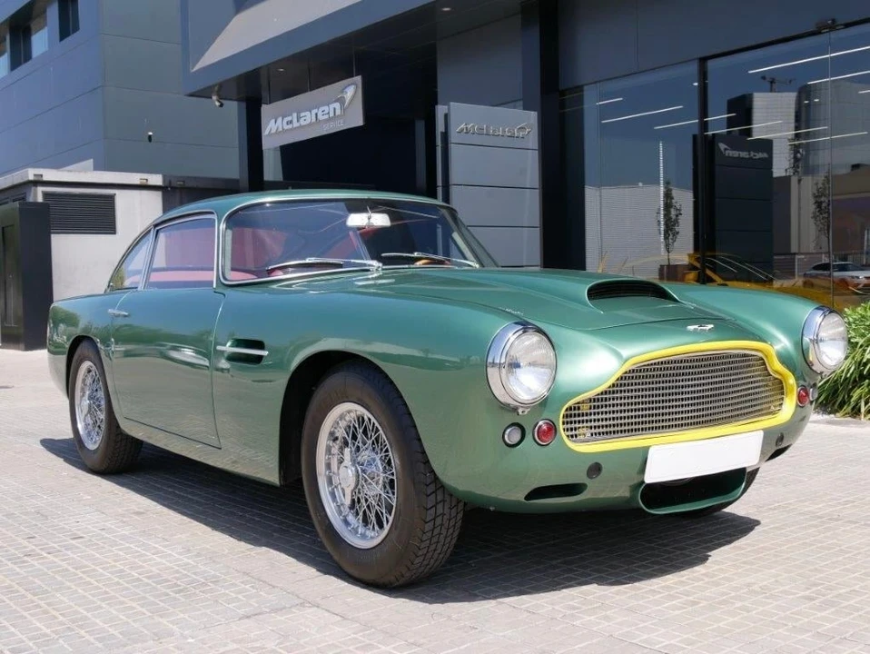 1960 Aston Martin DB4 - Image 2 of 31