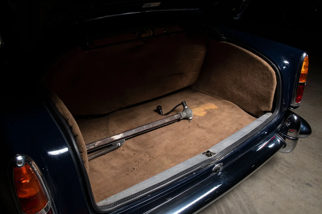 1960 Aston Martin DB4 - Image 27 of 31