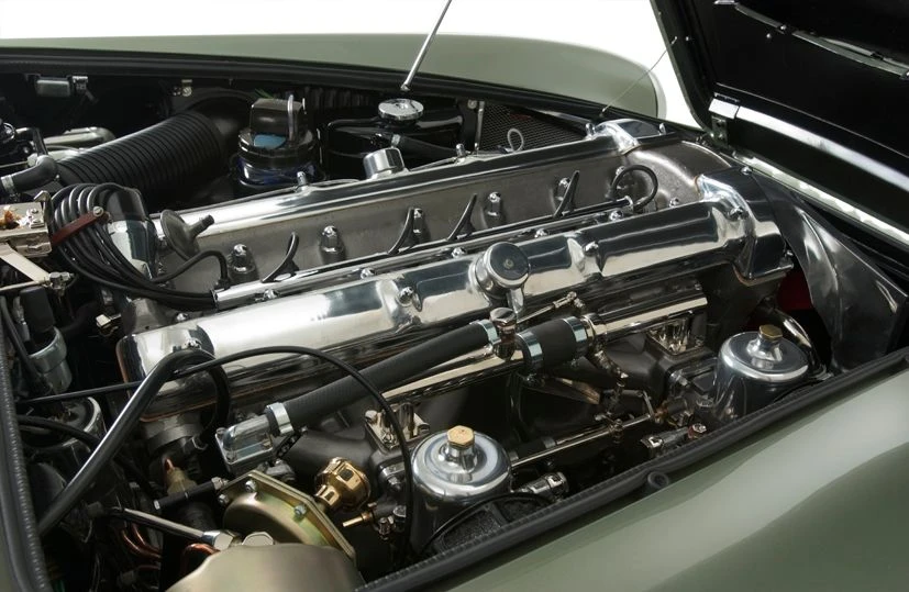 1960 Aston Martin DB4 - Image 6 of 10