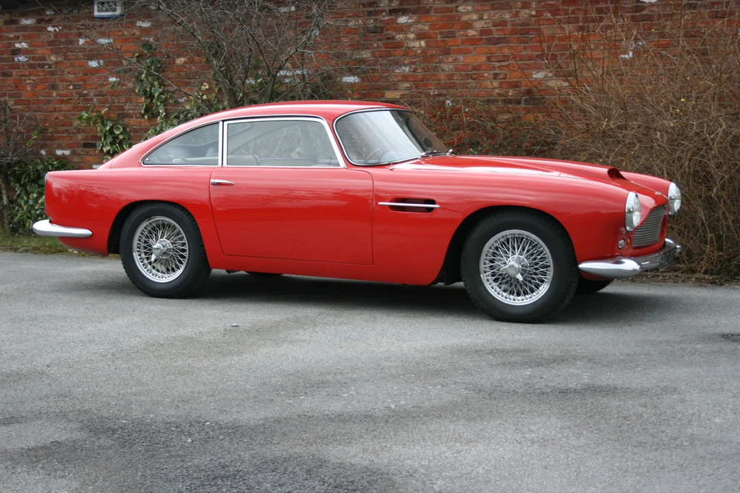 1960 Aston Martin DB4 - Image 2 of 5