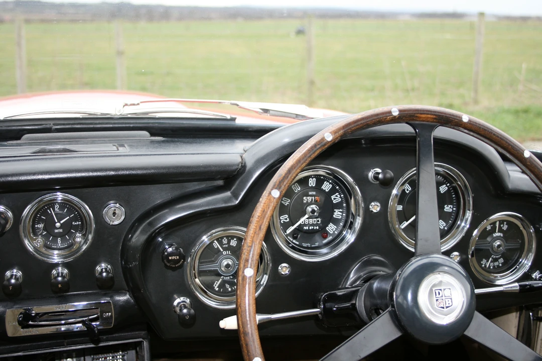 1960 Aston Martin DB4 - Image 4 of 5