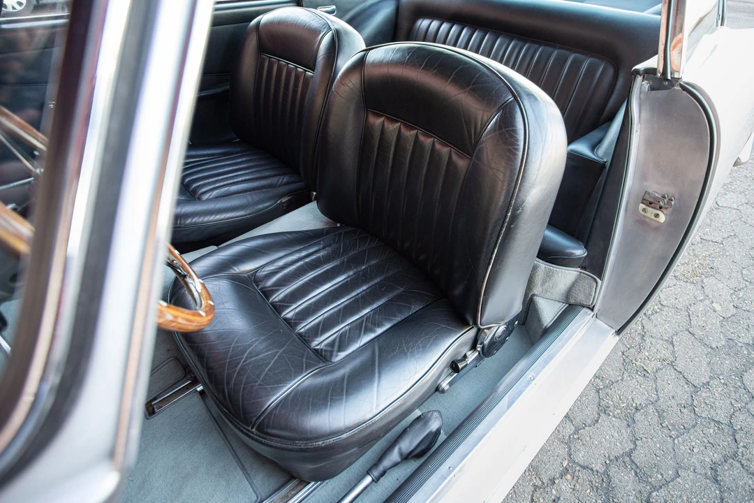1960 Aston Martin DB4 - Image 27 of 31