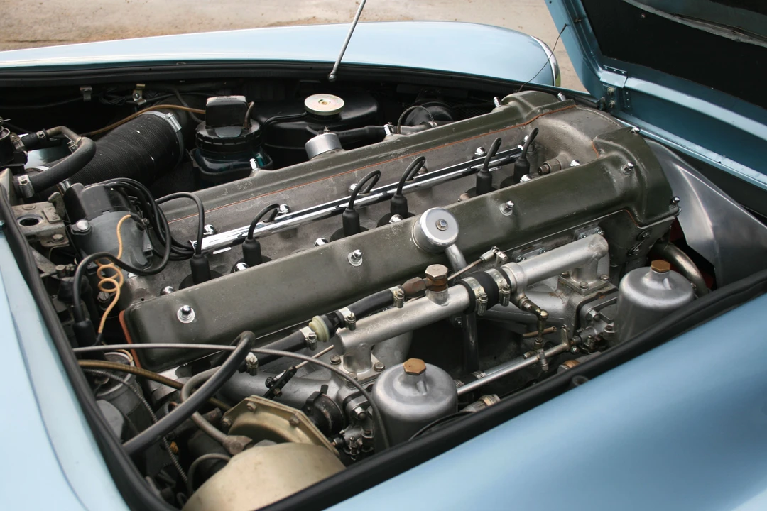1960 Aston Martin DB4 - Image 5 of 8