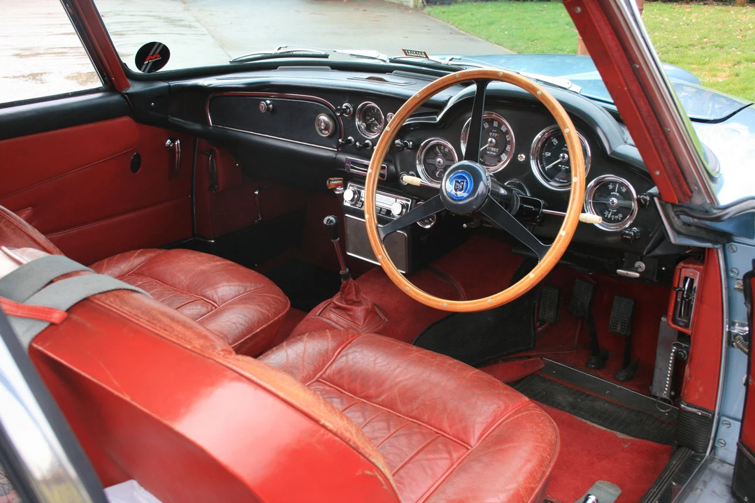1960 Aston Martin DB4 - Image 4 of 8