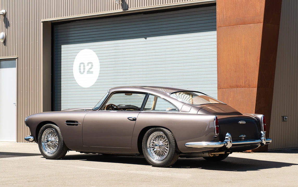 1960 Aston Martin DB4 - Image 5 of 15