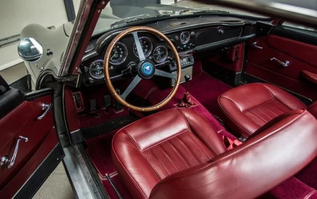 1960 Aston Martin DB4 - Image 6 of 11