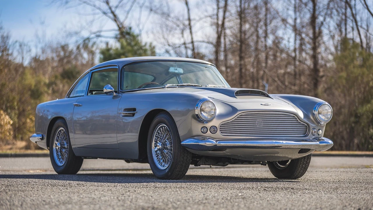 1960 Aston Martin DB4 - Image 12 of 31