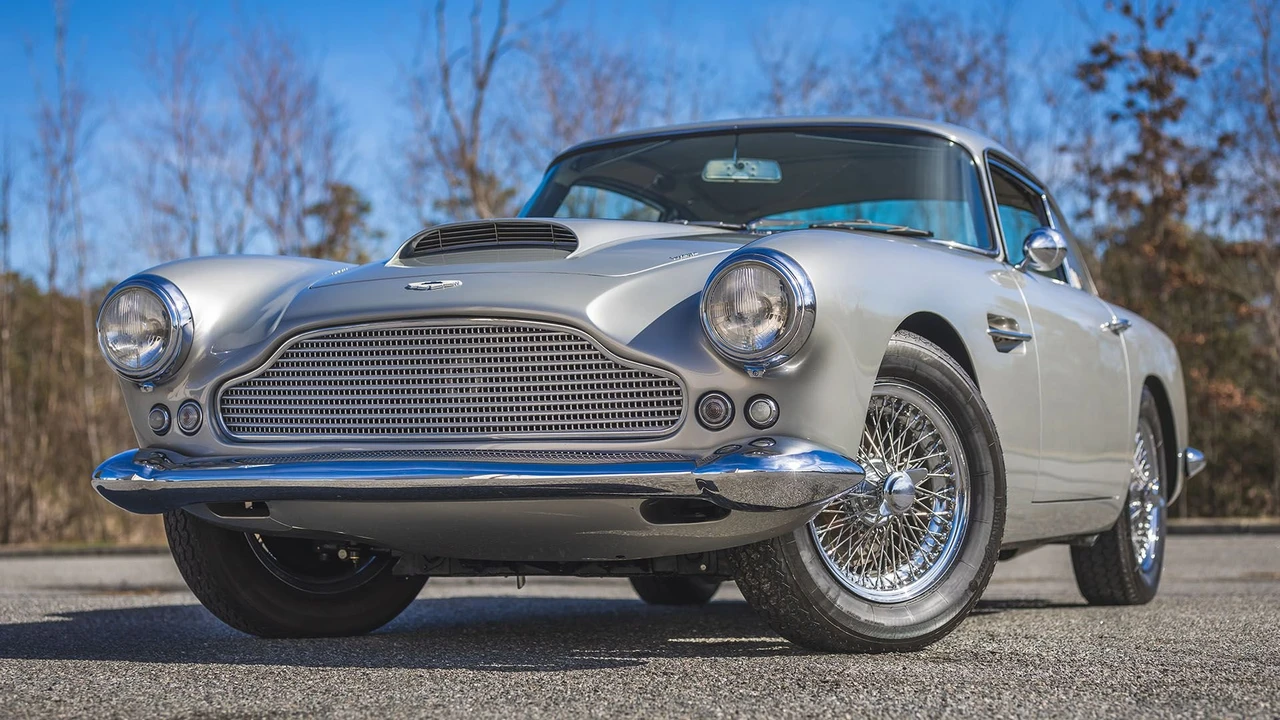 1960 Aston Martin DB4 - Image 8 of 31