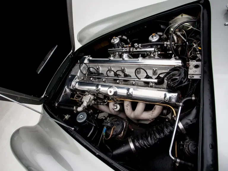 1960 Aston Martin DB4 - Image 5 of 13