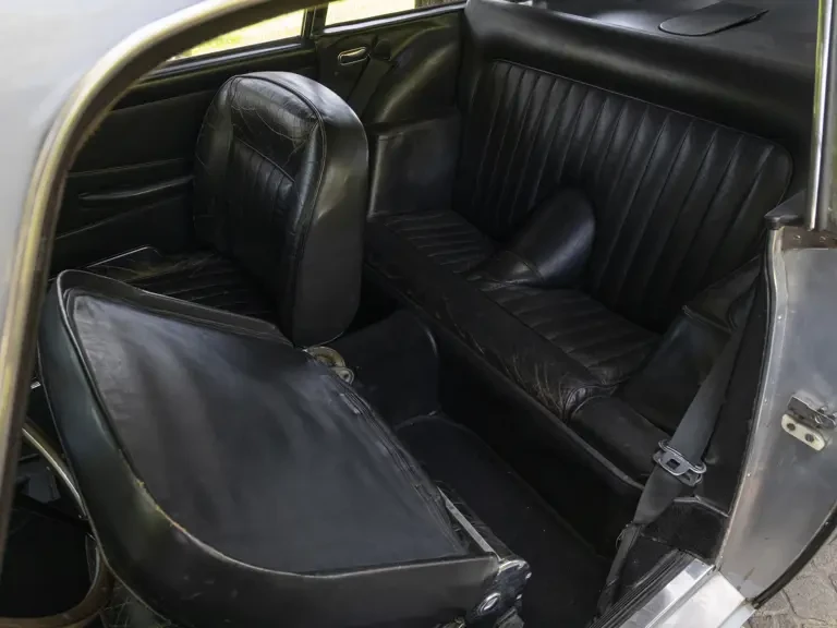 1960 Aston Martin DB4 - Image 18 of 31