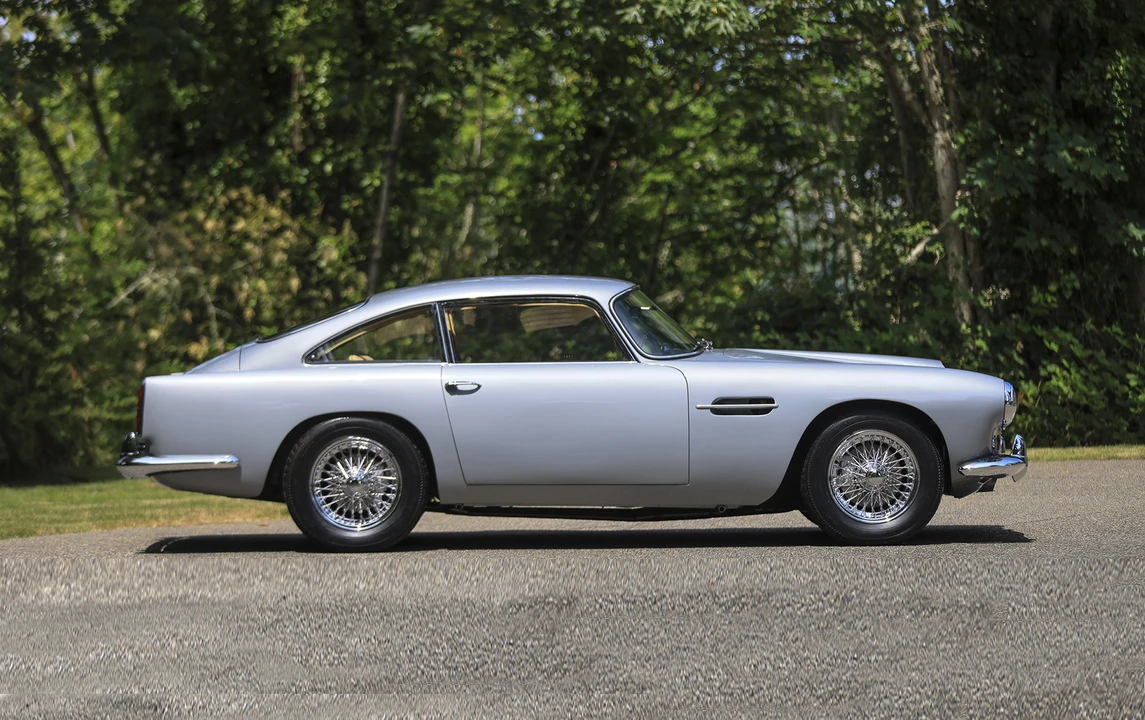 1960 Aston Martin DB4 - Image 6 of 18