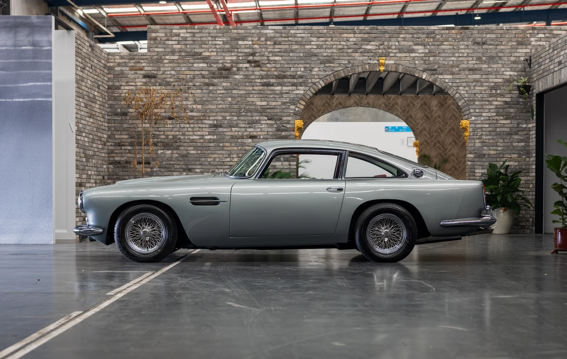 1960 Aston Martin DB4 - Image 20 of 31