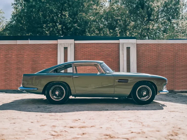 1960 Aston Martin DB4 - Image 6 of 26