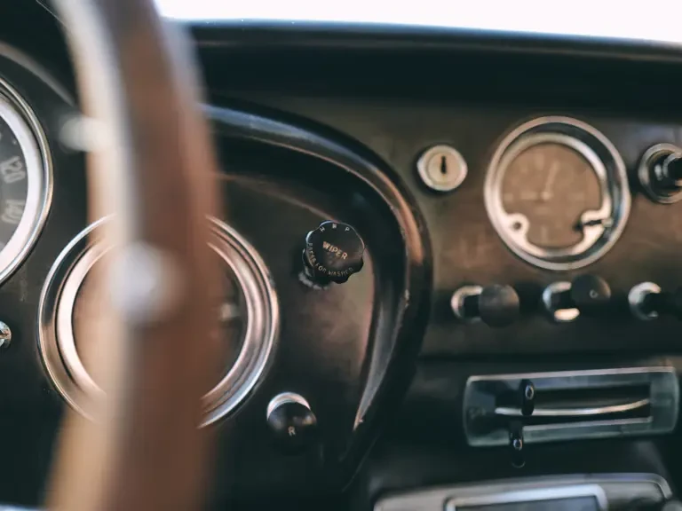 1960 Aston Martin DB4 - Image 18 of 26