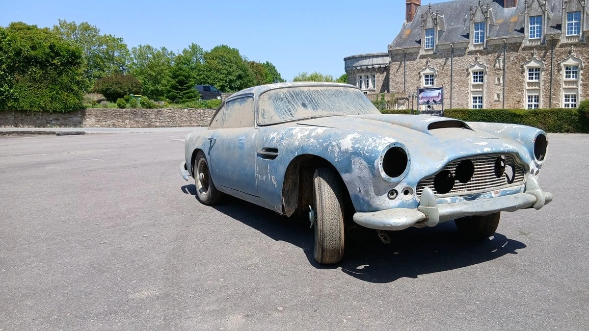 1960 Aston Martin DB4 - Image 13 of 30
