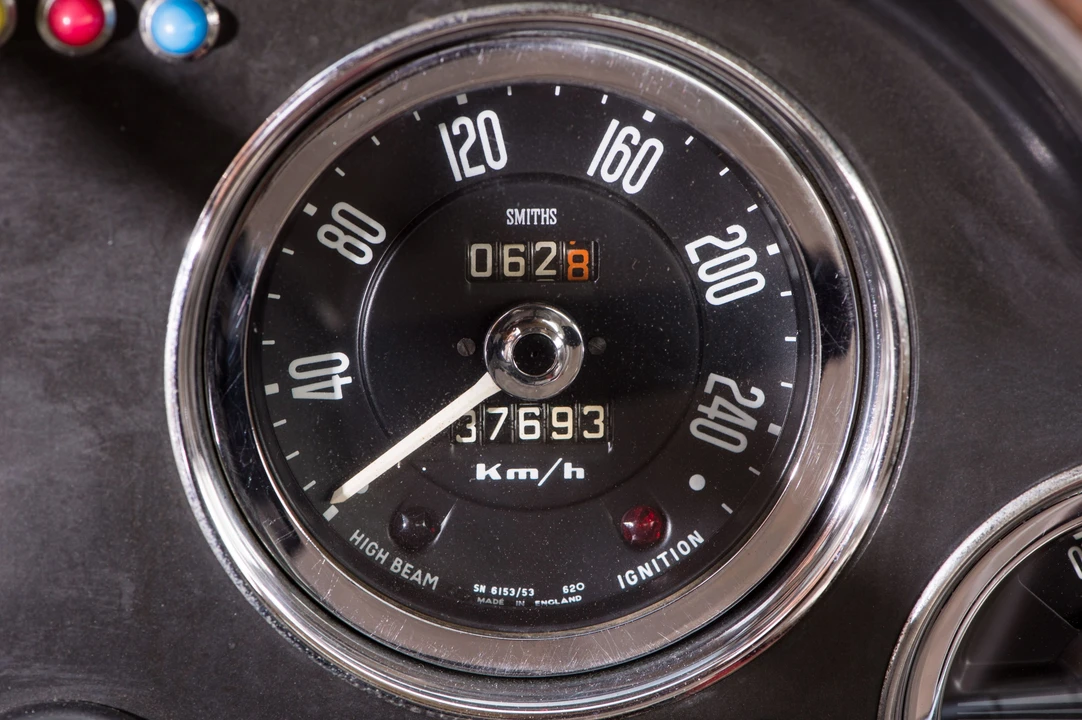 1960 Aston Martin DB4 - Image 31 of 31