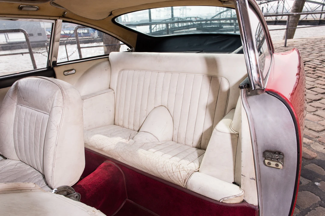 1960 Aston Martin DB4 - Image 17 of 31