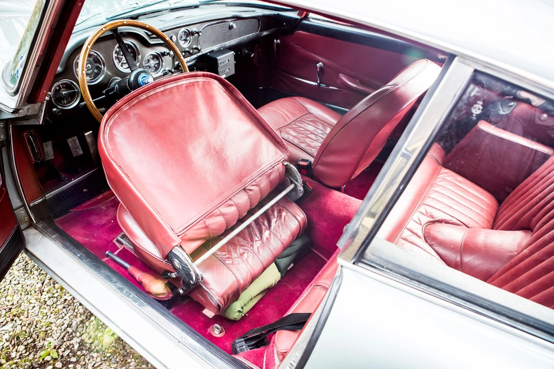 1960 Aston Martin DB4 - Image 22 of 31