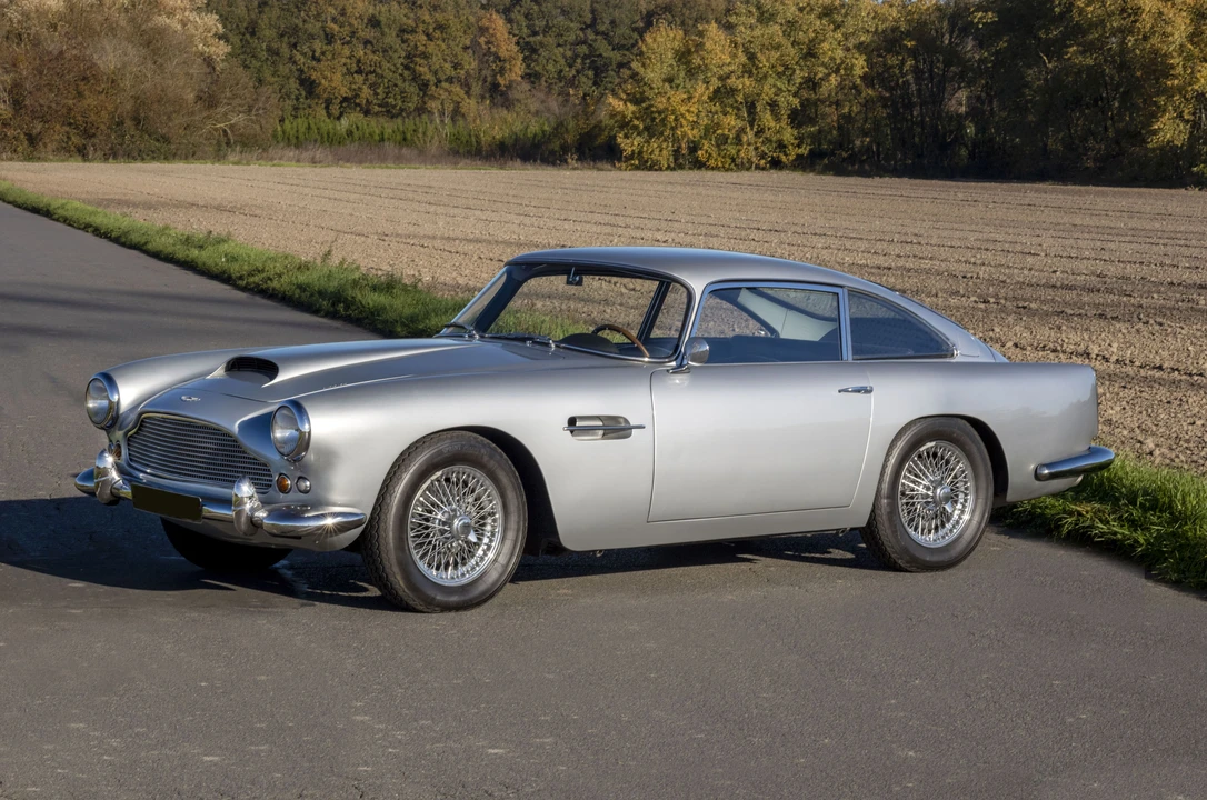 1960 Aston Martin DB4 - Image 9 of 31