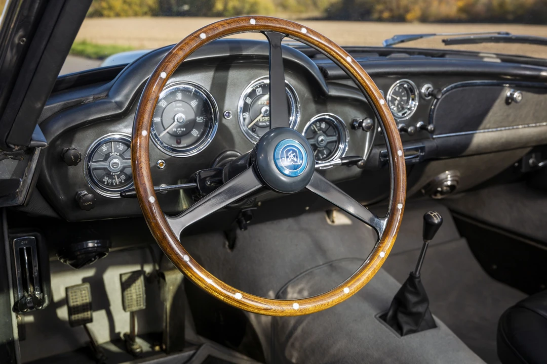1960 Aston Martin DB4 - Image 19 of 31