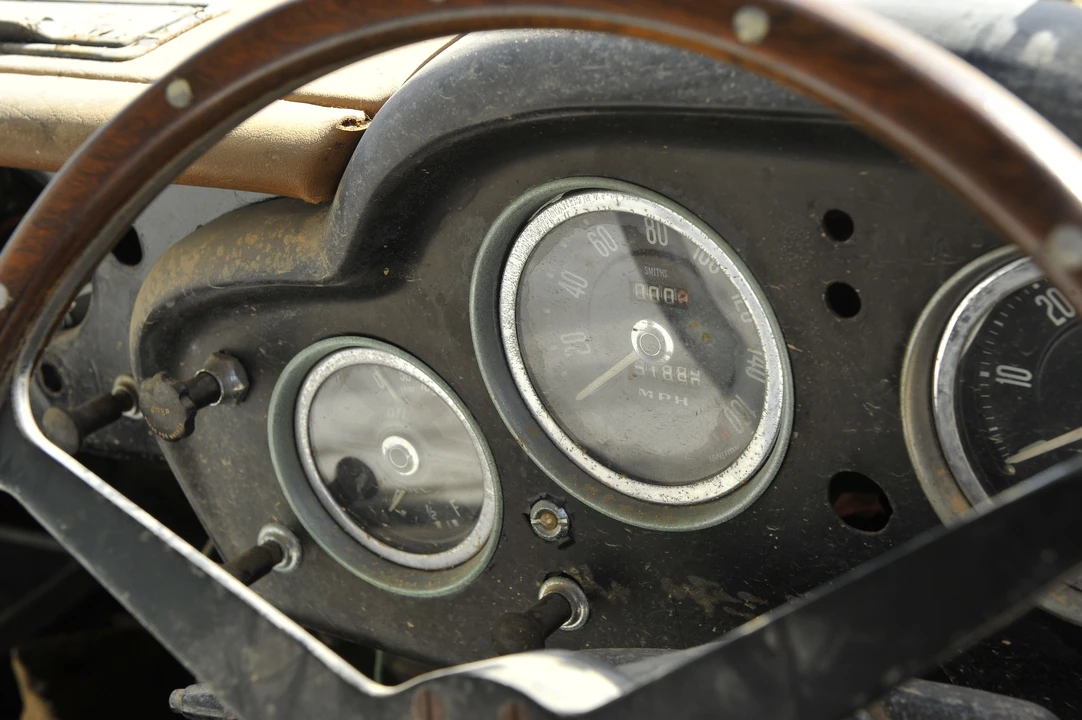 1960 Aston Martin DB4 - Image 10 of 15