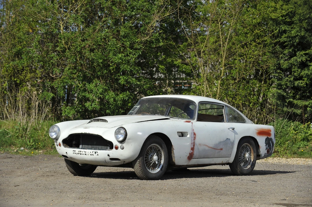 1960 Aston Martin DB4 - Image 6 of 15