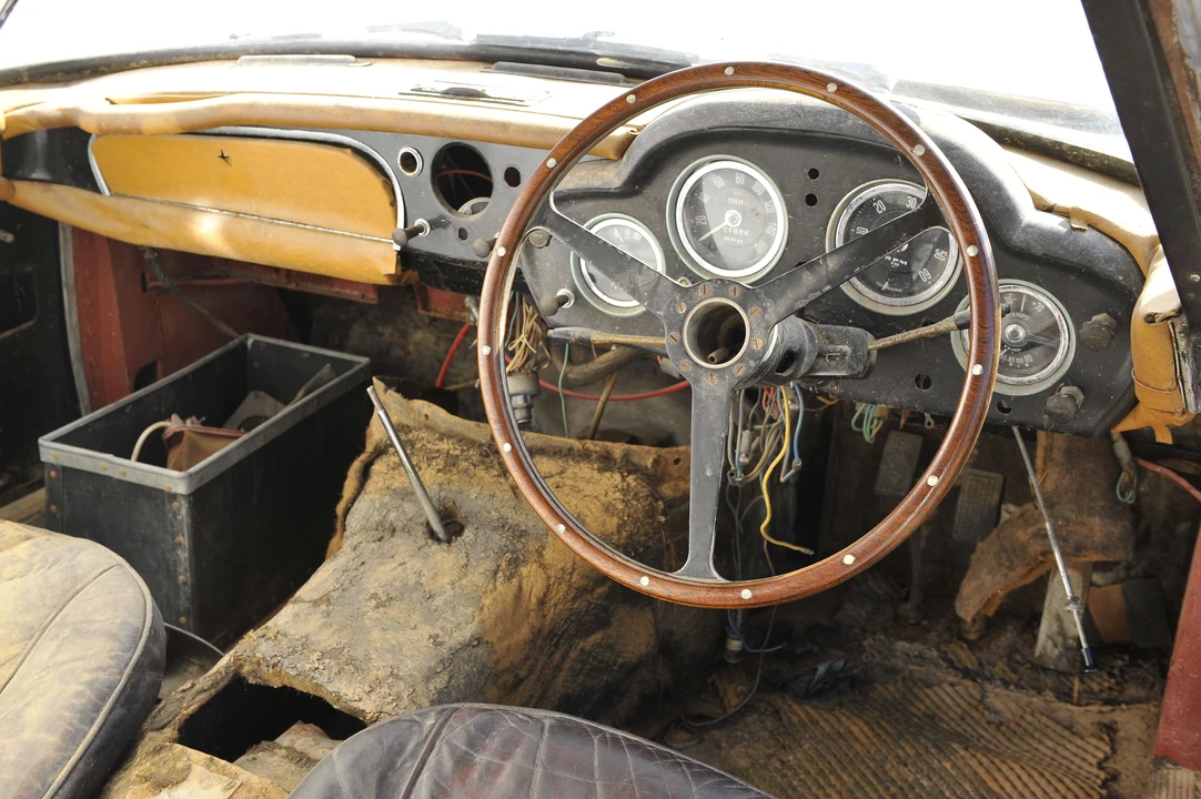 1960 Aston Martin DB4 - Image 12 of 15