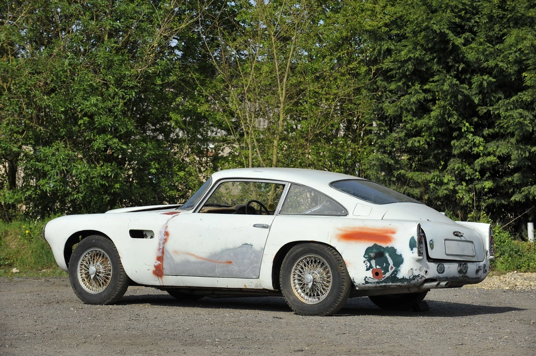 1960 Aston Martin DB4 - Image 15 of 15