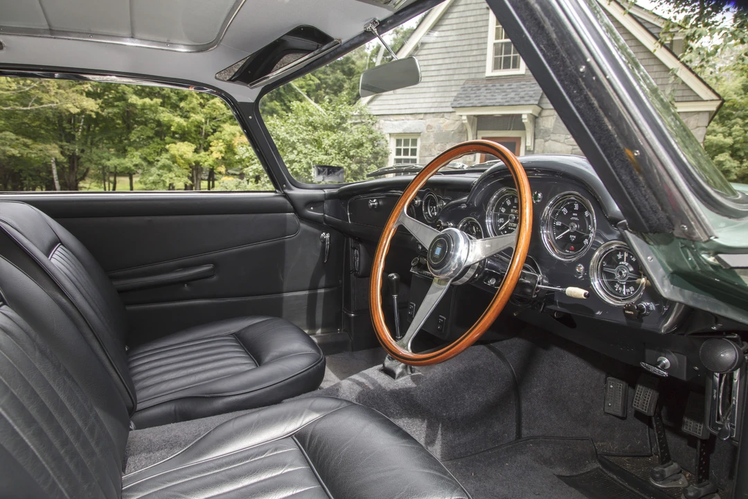 1960 Aston Martin DB4 - Image 29 of 31