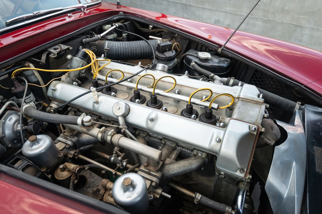 1960 Aston Martin DB4 - Image 30 of 31