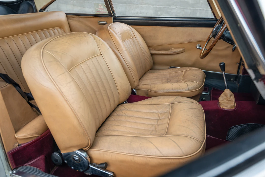1960 Aston Martin DB4 - Image 24 of 31