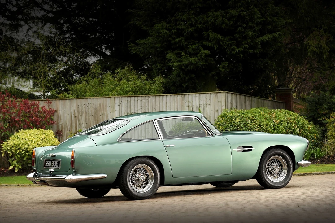1960 Aston Martin DB4 - Image 6 of 10