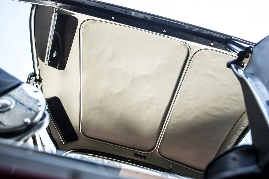 1960 Aston Martin DB4 - Image 29 of 31