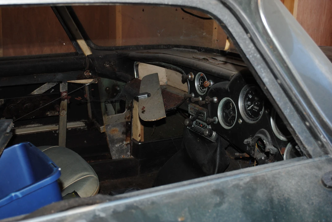 1960 Aston Martin DB4 - Image 2 of 2