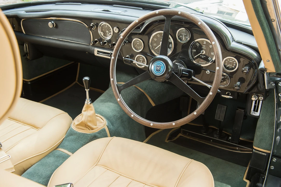 1960 Aston Martin DB4 - Image 9 of 31