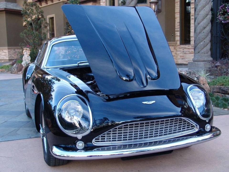1960 Aston Martin DB4 GT Zagato - Image 29 of 31