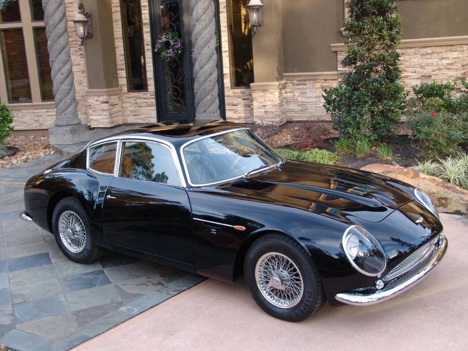1960 Aston Martin DB4 GT Zagato - Image 2 of 31