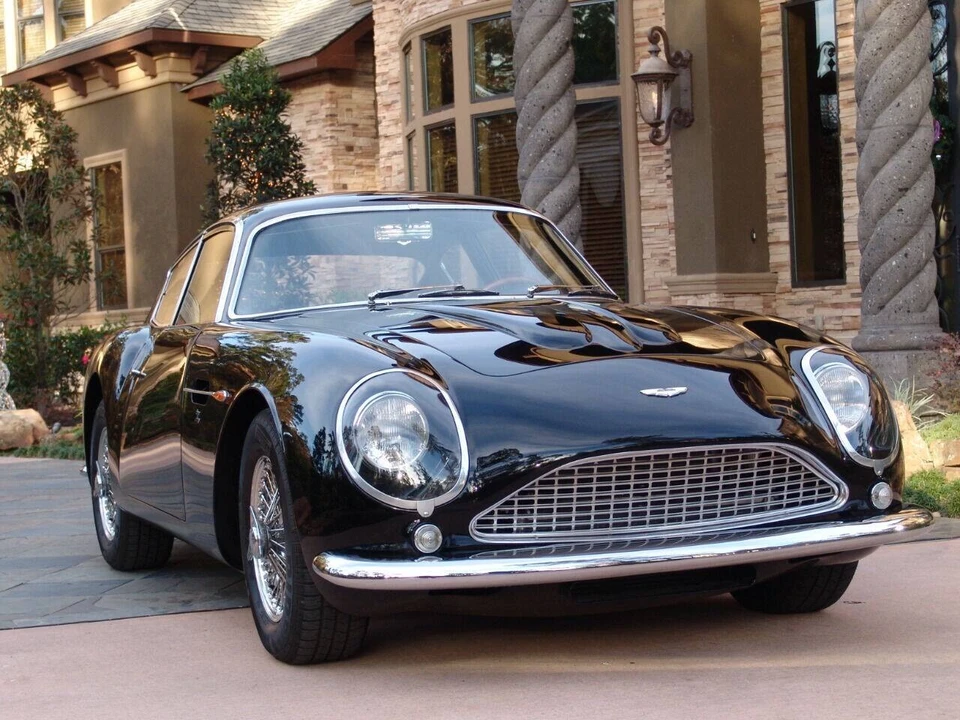 1960 Aston Martin DB4 GT Zagato - Image 6 of 31